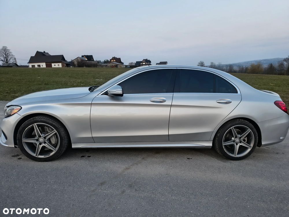 Mercedes-Benz Klasa C 300 7G-TRONIC AMG Line - 7