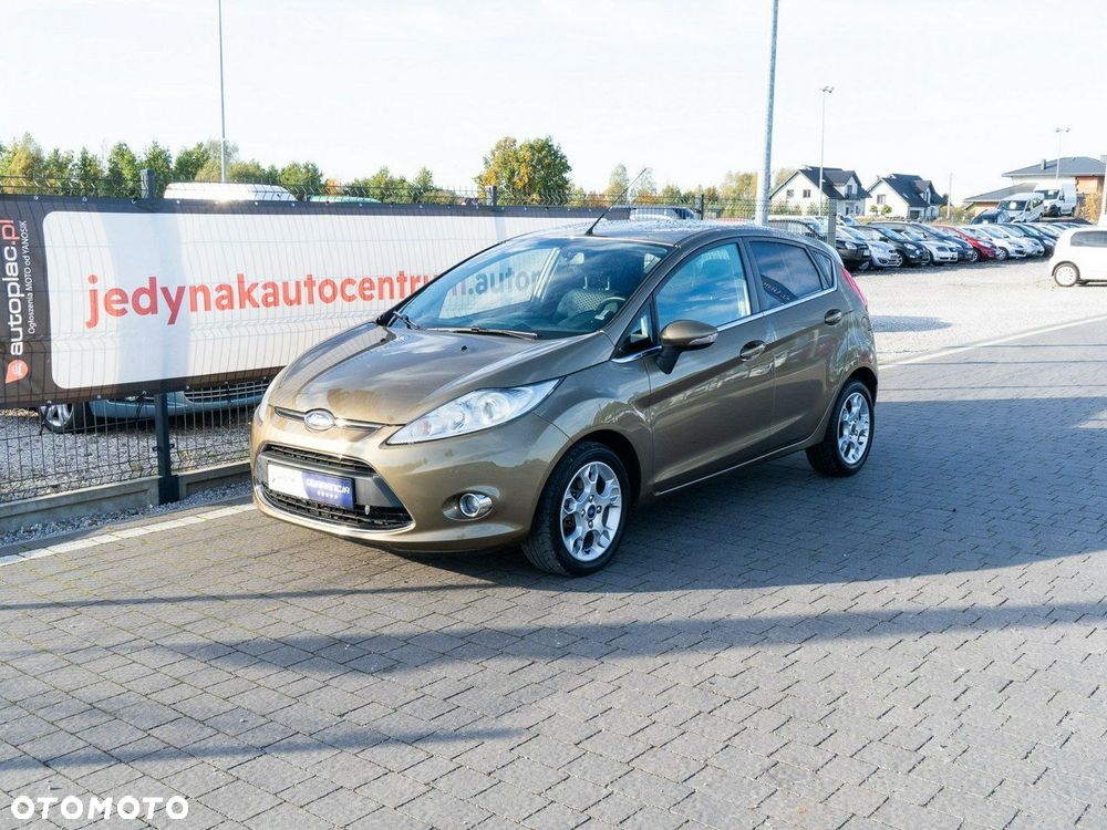 Ford Fiesta - 2