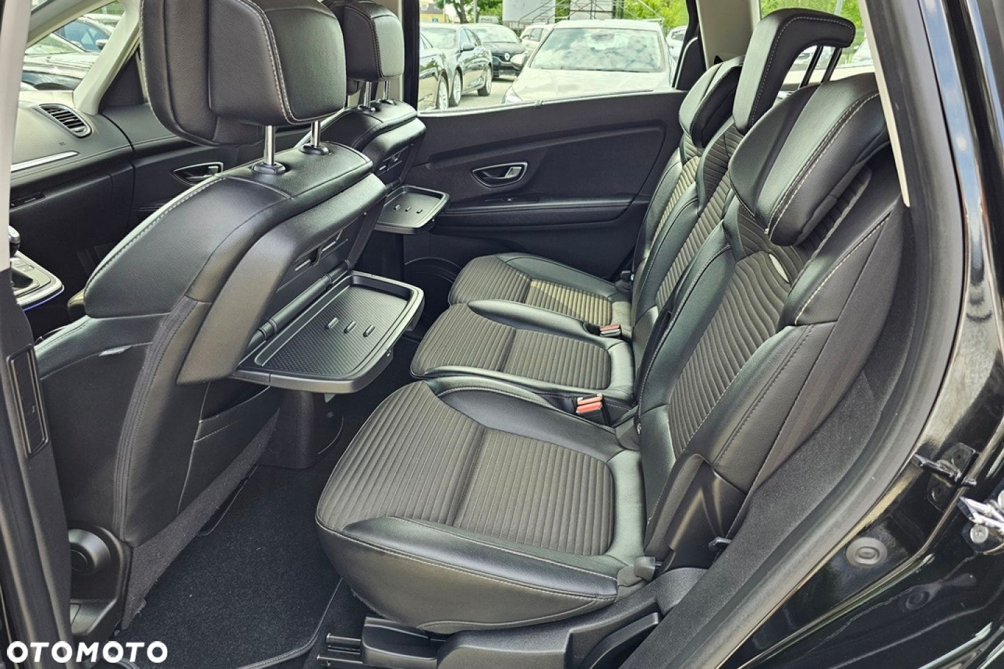 Renault Grand Scenic - 24