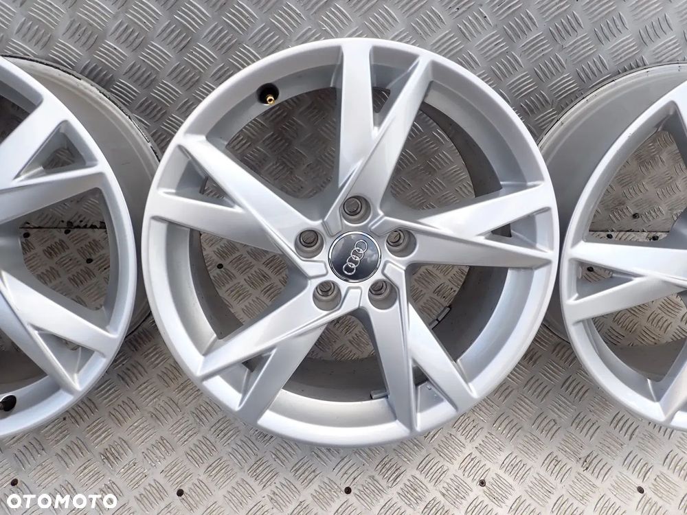 FELGI ALUMINIOWE AUDI 8W0601025K 7,5X17 ET38 5X112 - 8
