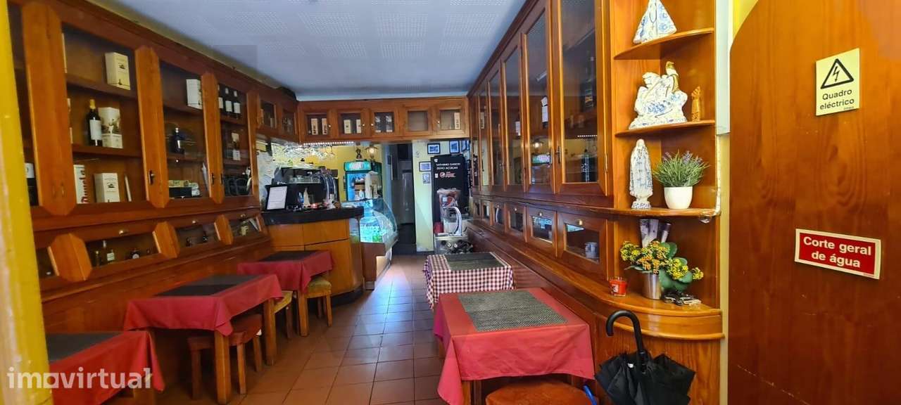 Oportunidade Única – Bar/Restaurante à Venda no Coração do Castelo de - Grande imagem: 3/18