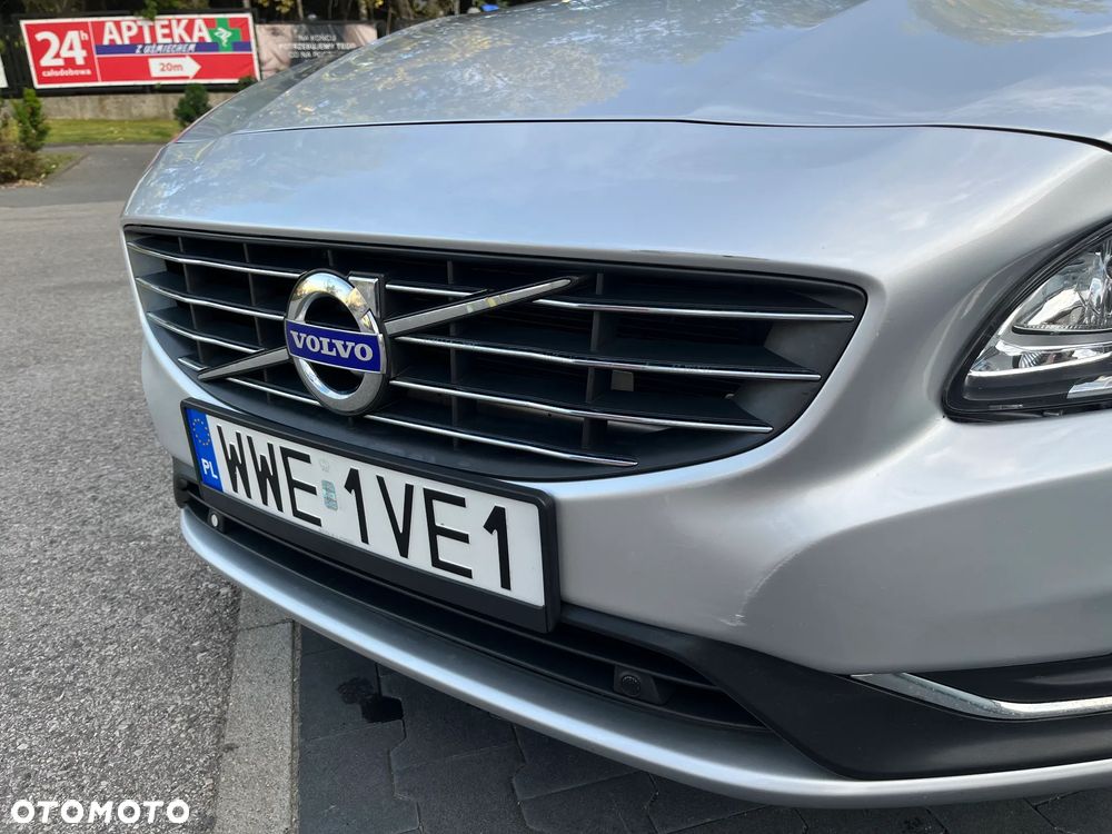 Volvo S60 T5 Drive-E Momentum - 16