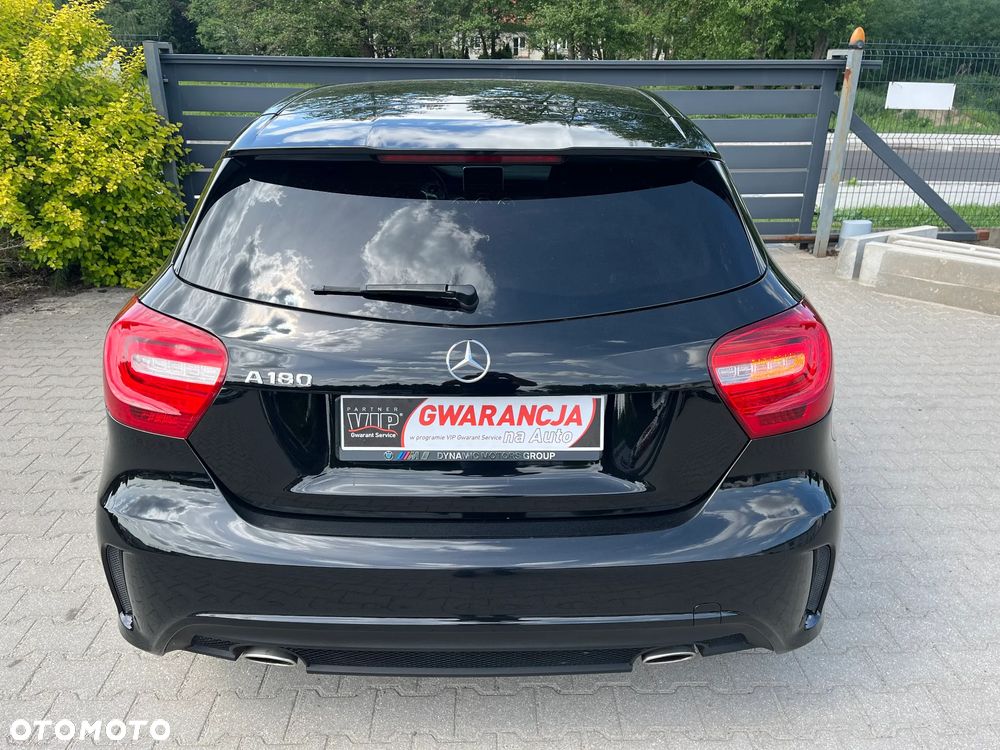 Mercedes-Benz Klasa A 180 7G-DCT AMG Line - 15