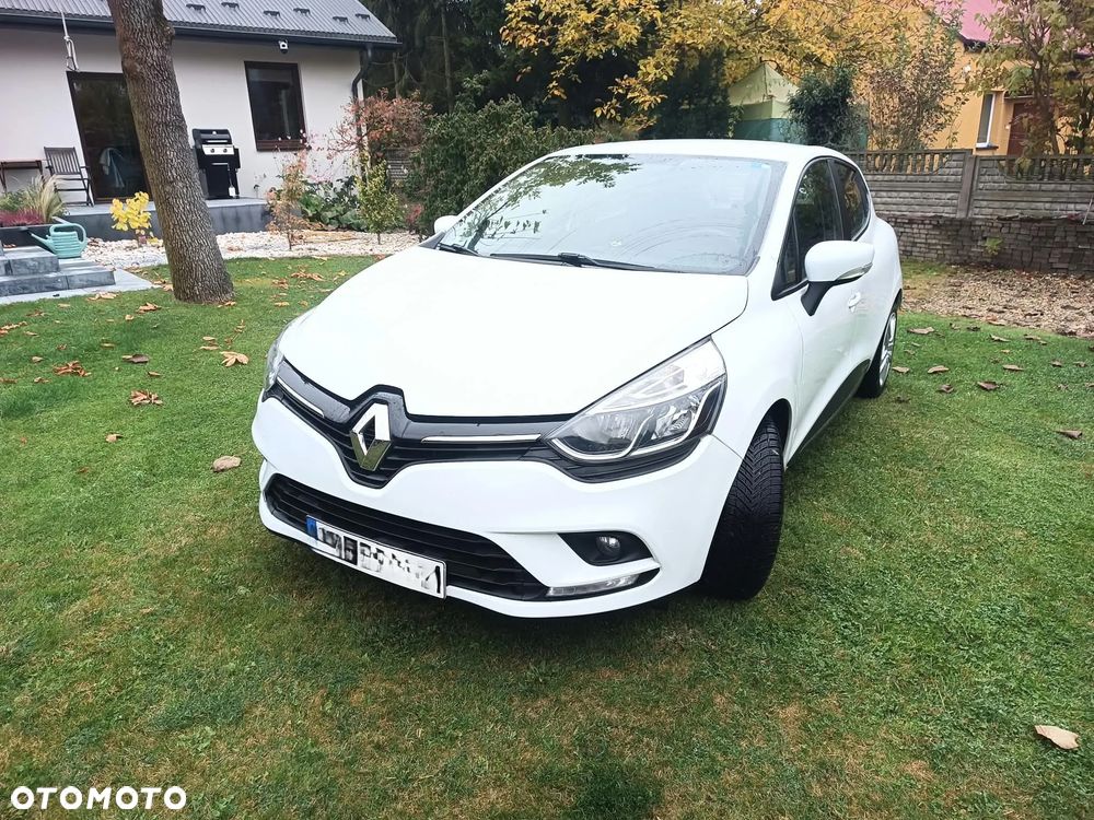 Renault Clio - 2