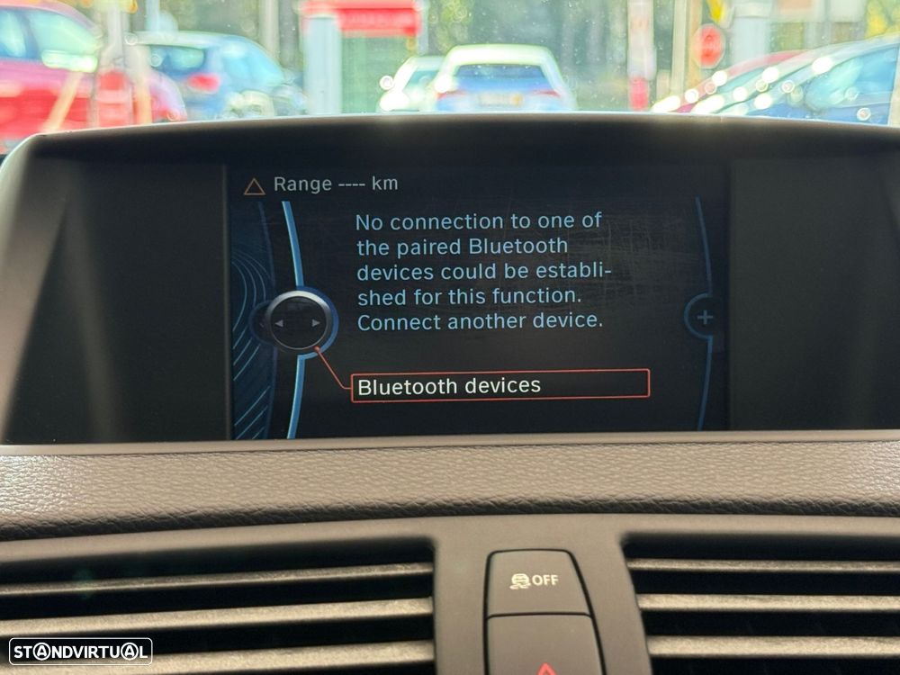 BMW 118 d Coupe Limited Edition Lifestyle c/ M Sport Pack - 32