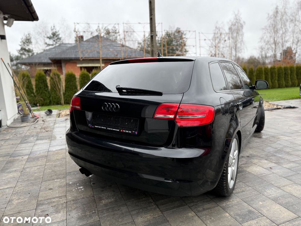 Audi A3 Sportback 2.0 TDI DPF Attraction - 5