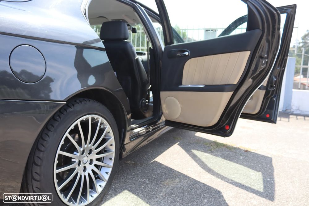 Alfa Romeo 156 1.9 JTD 16V Distinctive - 3