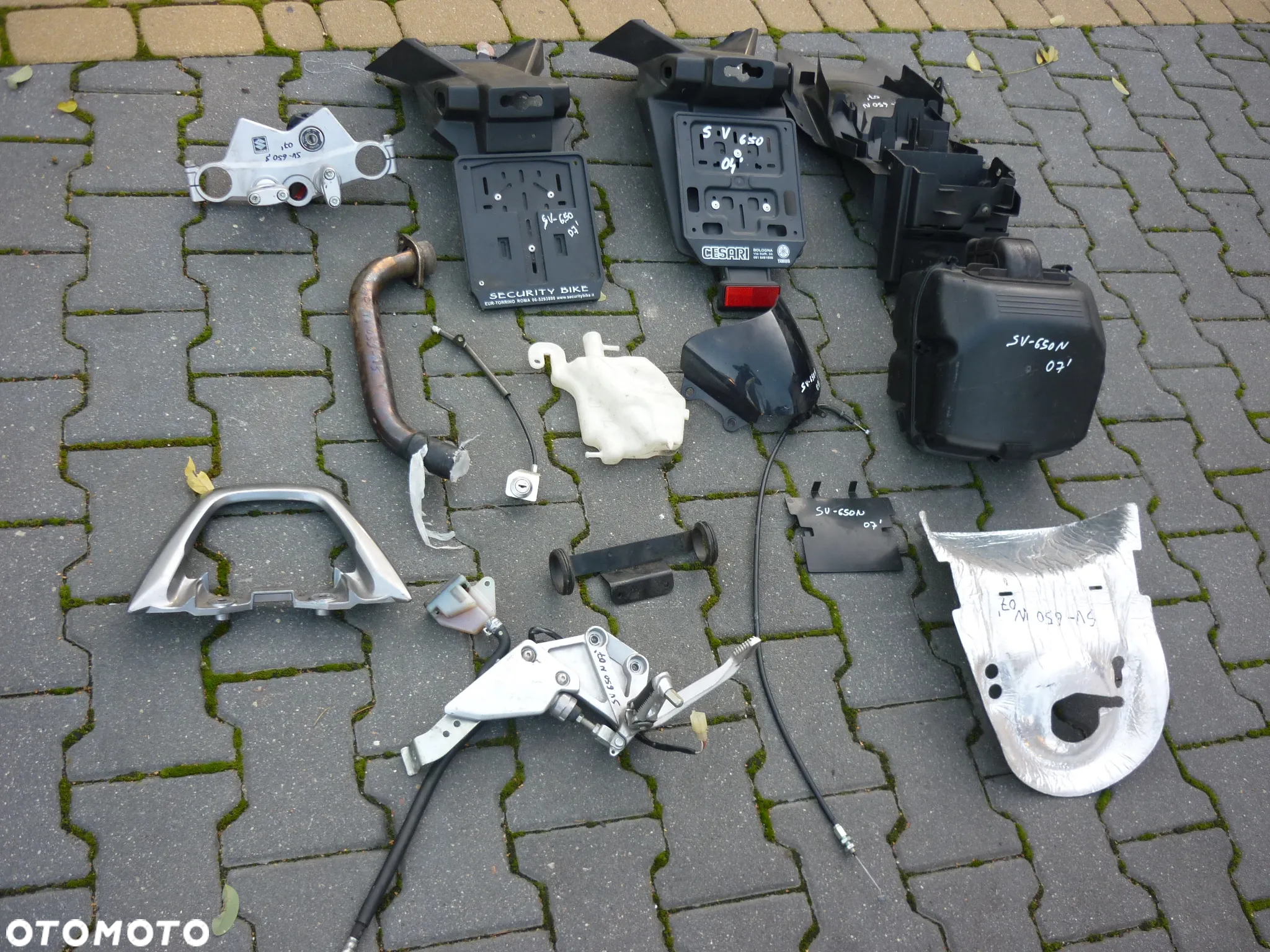 Chłodnica oleju sety tył wypełnienie wentylator części Suzuki SV 650 rok 2007 - 2