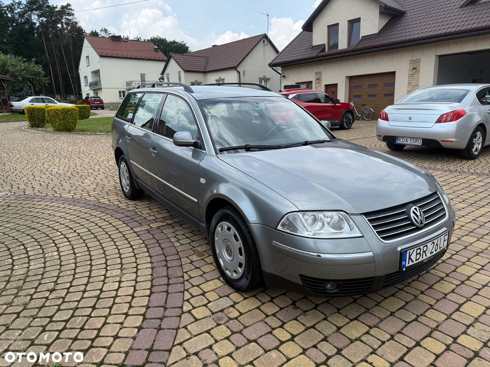 Volkswagen Passat 1.9 TDI Basis Tiptr - 9