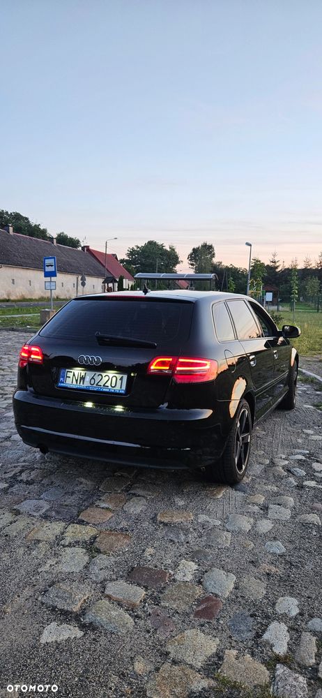 Audi A3 Sportback - 17