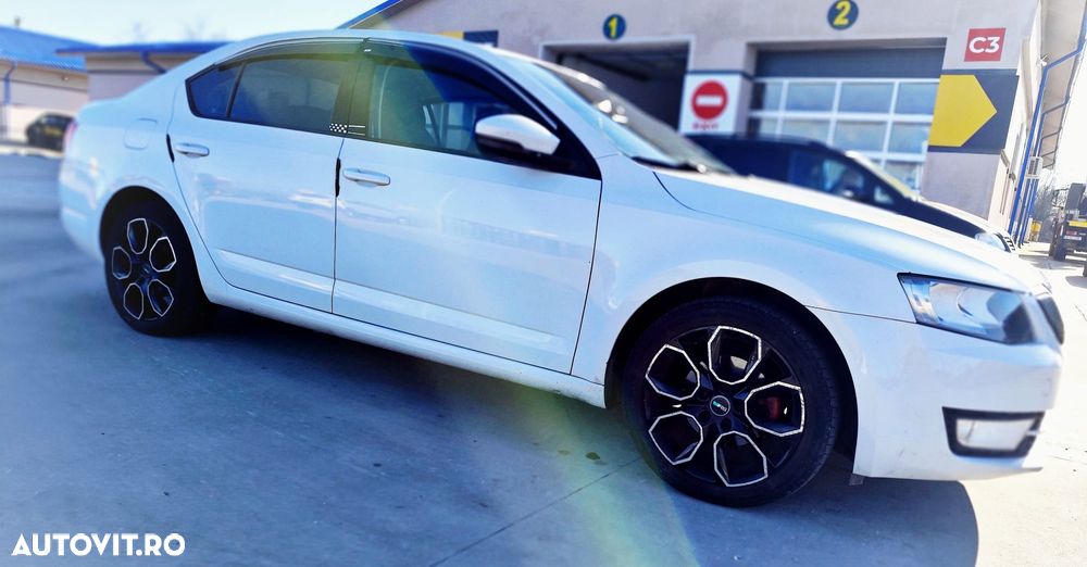 Skoda Octavia 1.2 TSI ELEGANCE - 6