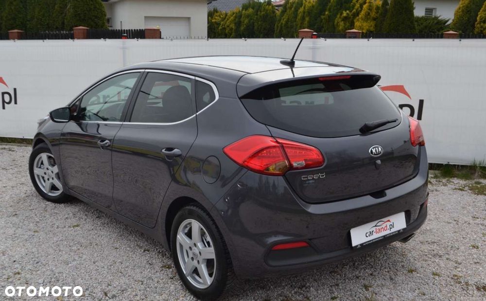 Kia Ceed 1.6 GDI DCT Platinum Edition - 13