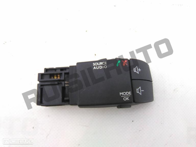 Comutador De Radio E/ou Computador De Bordo  Renault Clio Iv [2 - 1