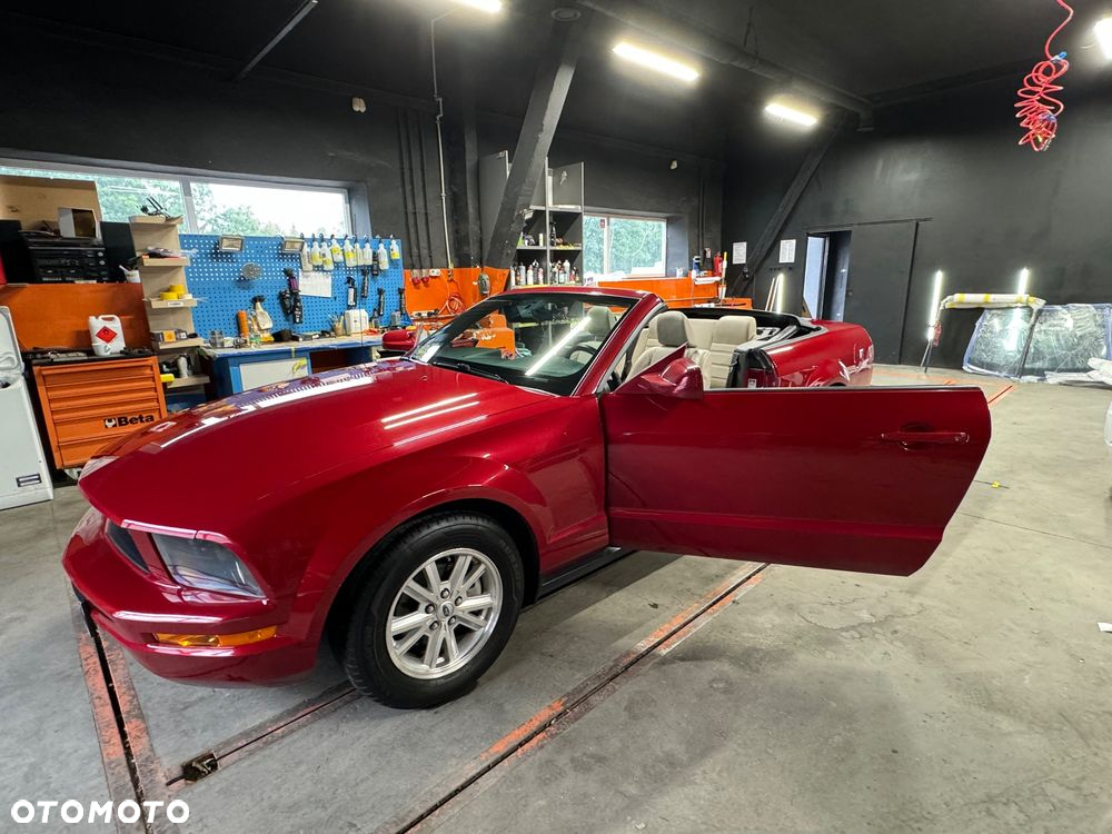 Ford Mustang 4.0 V6 - 8