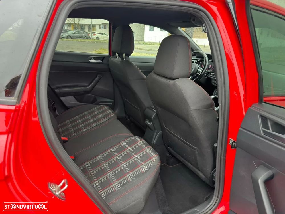 VW Polo 2.0 TSI GTI DSG - 27