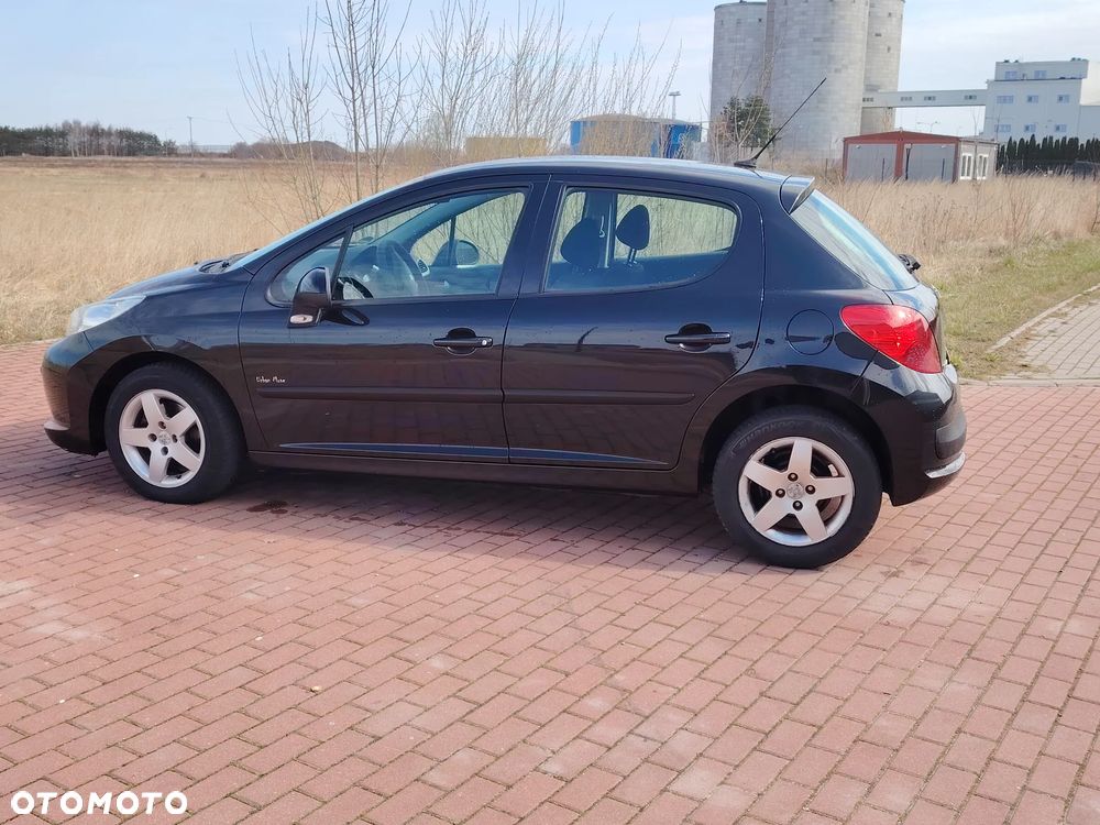 Peugeot 207 95 VTi Urban Move - 12