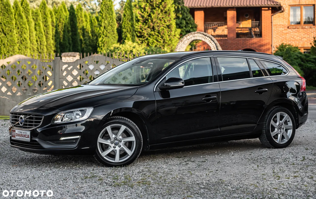 Volvo V60 D4 Momentum - 2