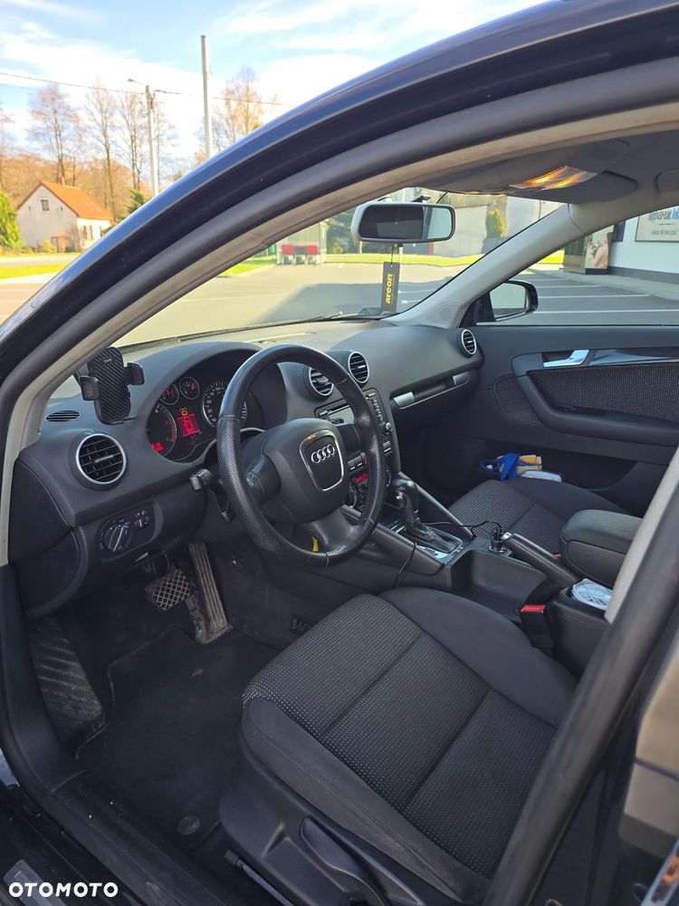 Audi A3 Sportback 2.0 TDI DPF (DSG) S tronic Ambition - 10