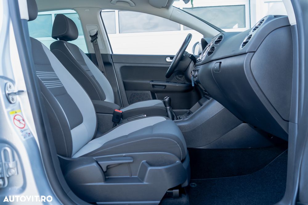 Volkswagen Golf Plus 1.6 TDI DPF MATCH - 8