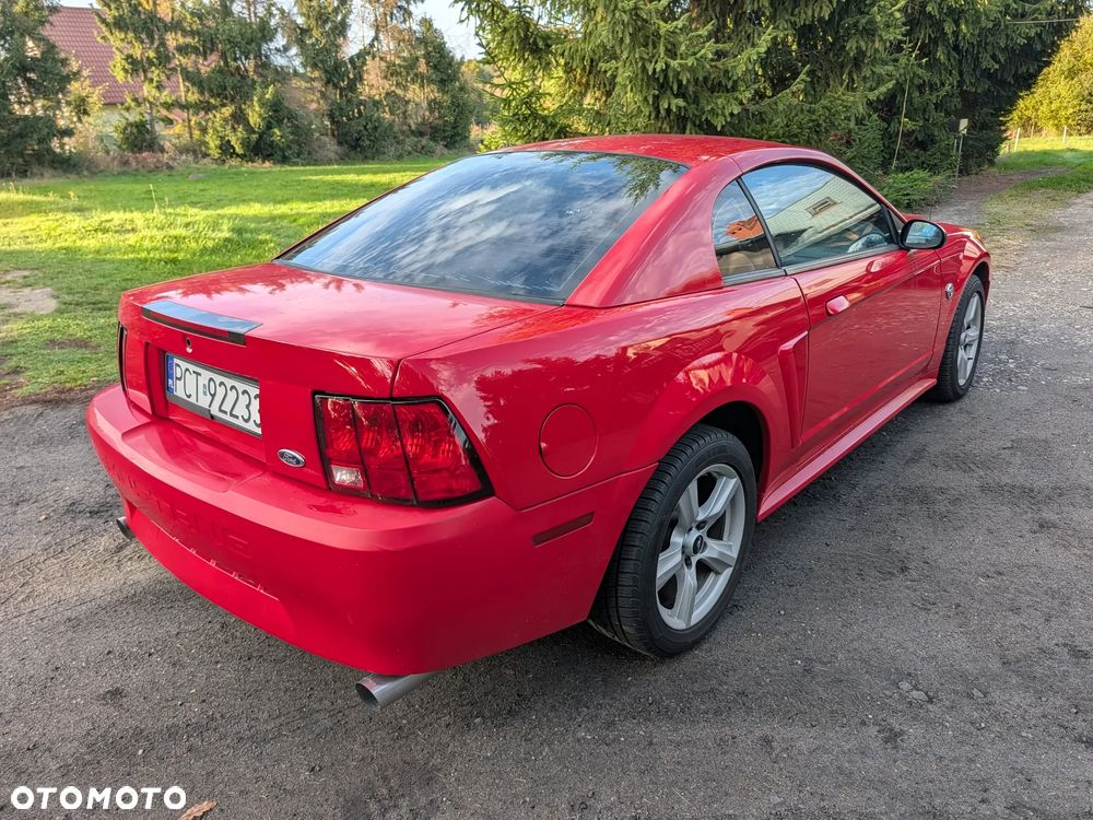 Ford Mustang 2004 photo 2