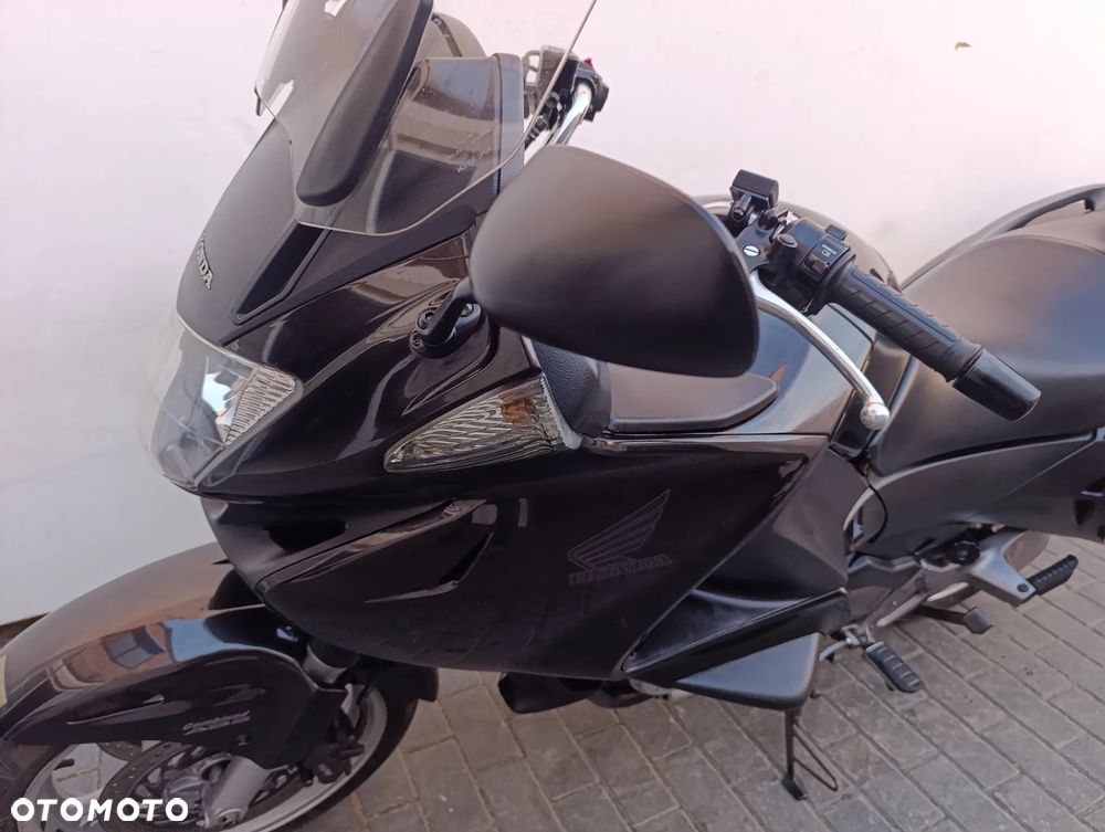 Honda NTV - 12