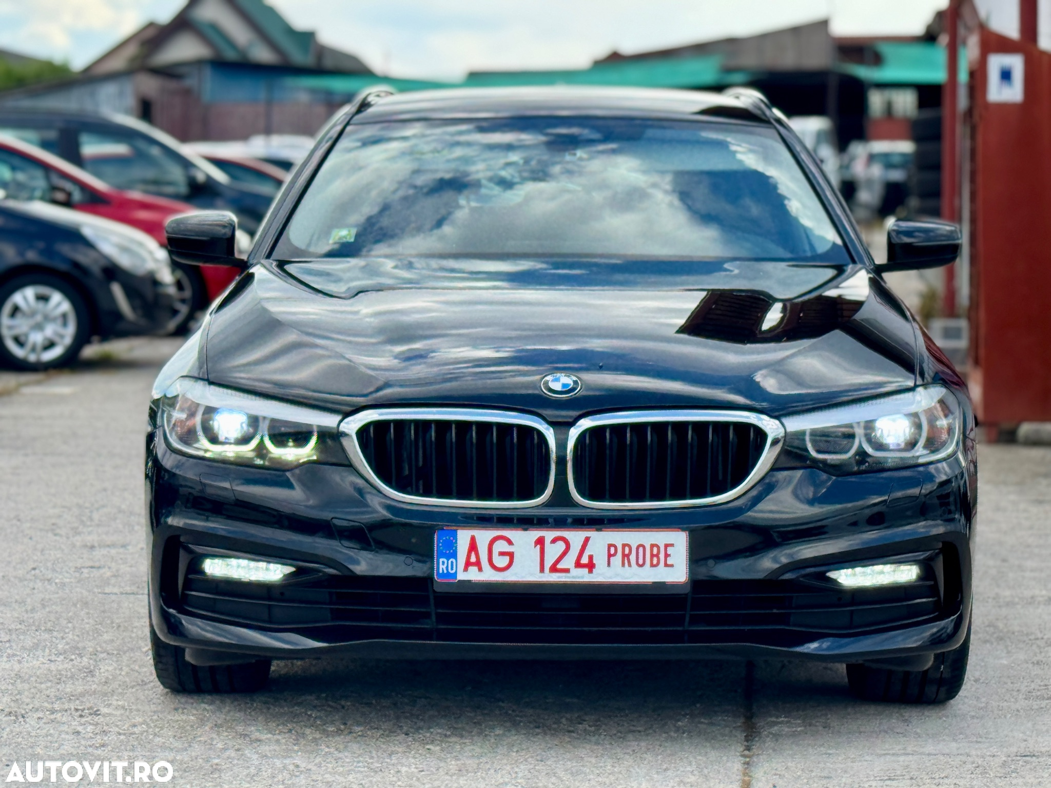 BMW Seria 5 520d Touring Aut. Sport Line - 2