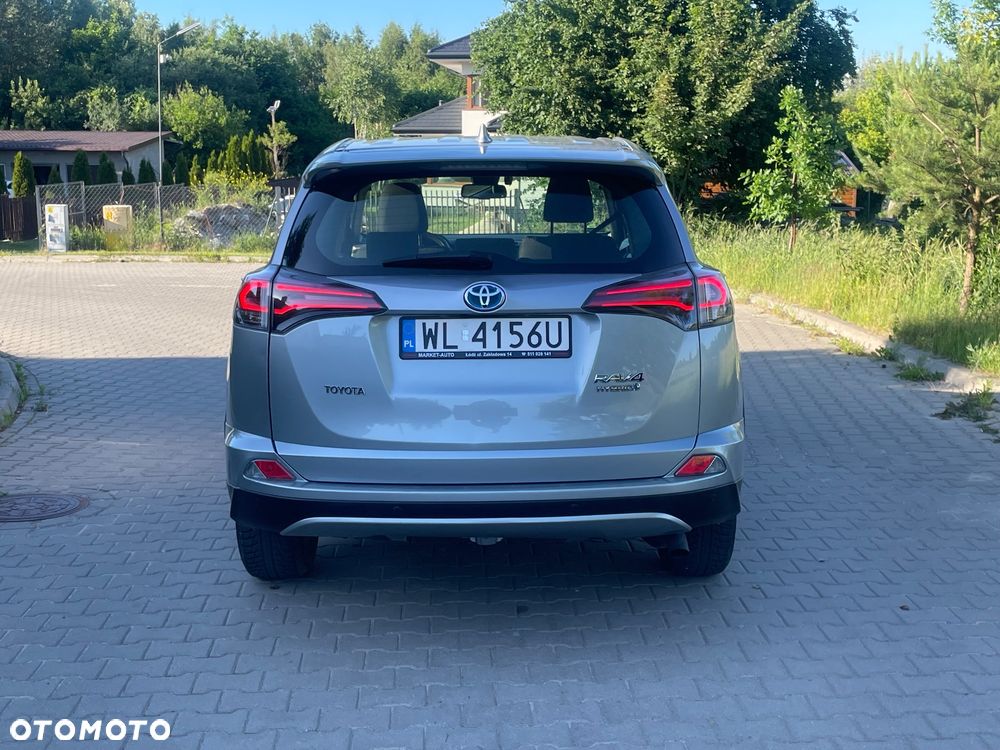 Toyota RAV4 - 5