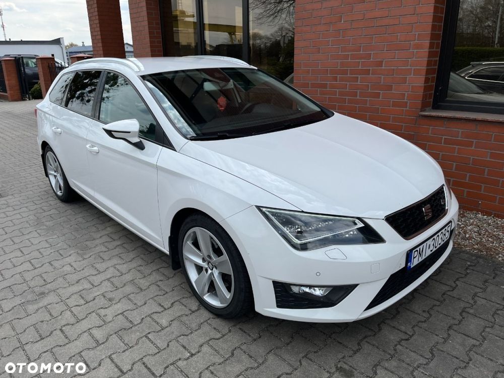 Seat Leon Sportstourer 2.0 TDI DPF DSG FR - 2