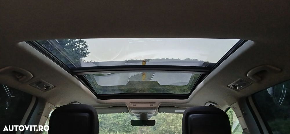 Volkswagen Tiguan - 5