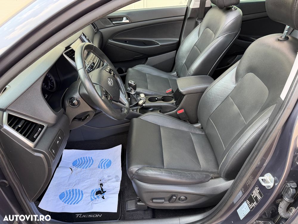 Hyundai Tucson blue 1.7 CRDi 2WD Intro Edition - 19