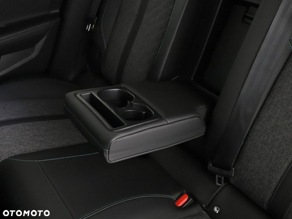 Peugeot 408 1.2 PureTech Allure Pack S&S EAT8 - 41
