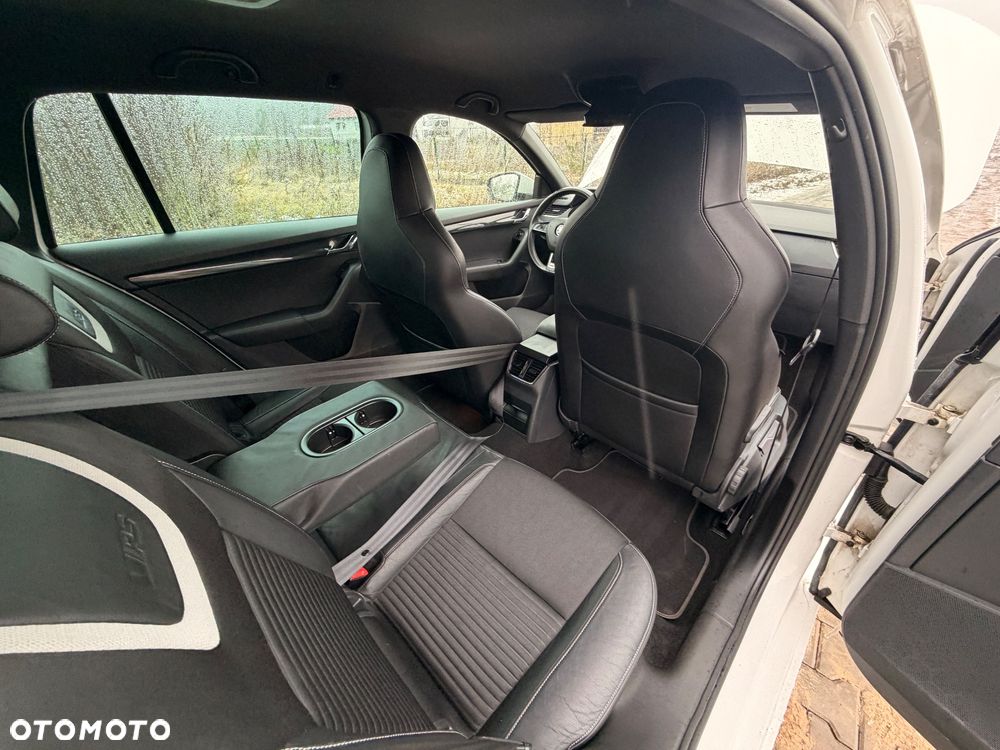 Skoda Octavia 2.0 TDI RS DSG EU6 - 20