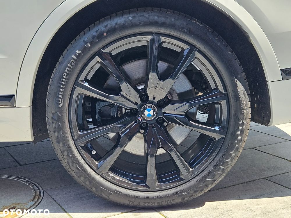 BMW X7 - 14
