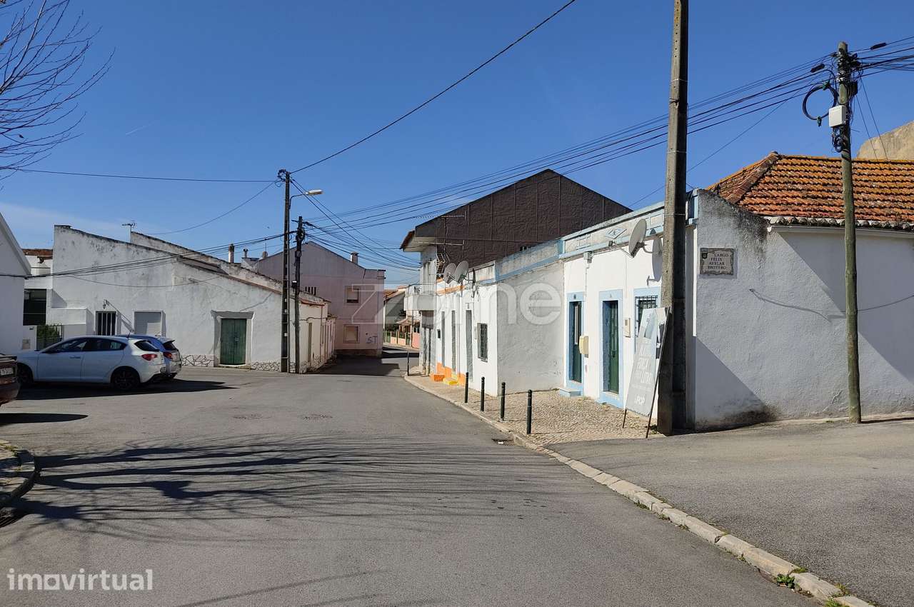 Moradias e terreno a venda. Oportunidade de investimento - Grande imagem: 5/15