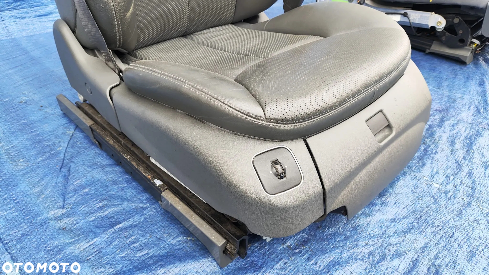 FOTEL PRAWY KOMPLETNY PAS BEZPIECZEŃSTWA MODUŁ SILNICZEK OSŁONA SCHOWEK MERCEDES SL R230 W230 - 2