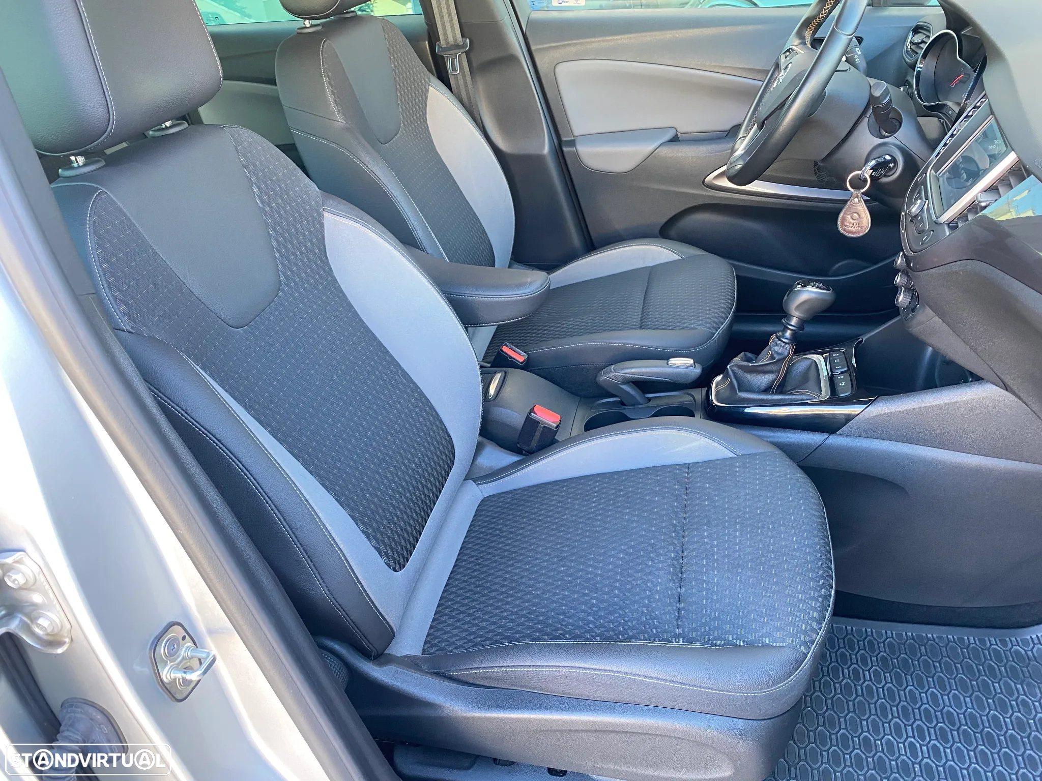 Opel Crossland X 1.6 CDTi Innovation - 41