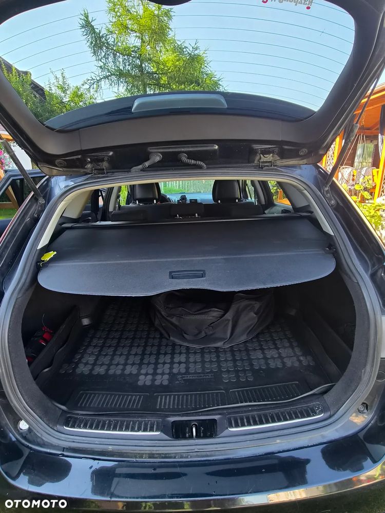 Toyota Avensis 2.0 Sol EU5 - 11