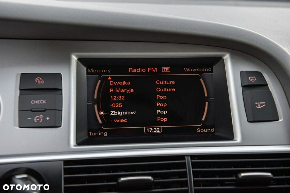 Audi A6 Avant - 21