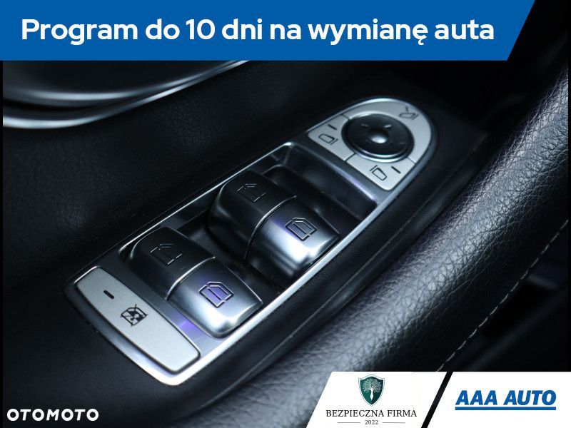 Mercedes-Benz Klasa E - 19