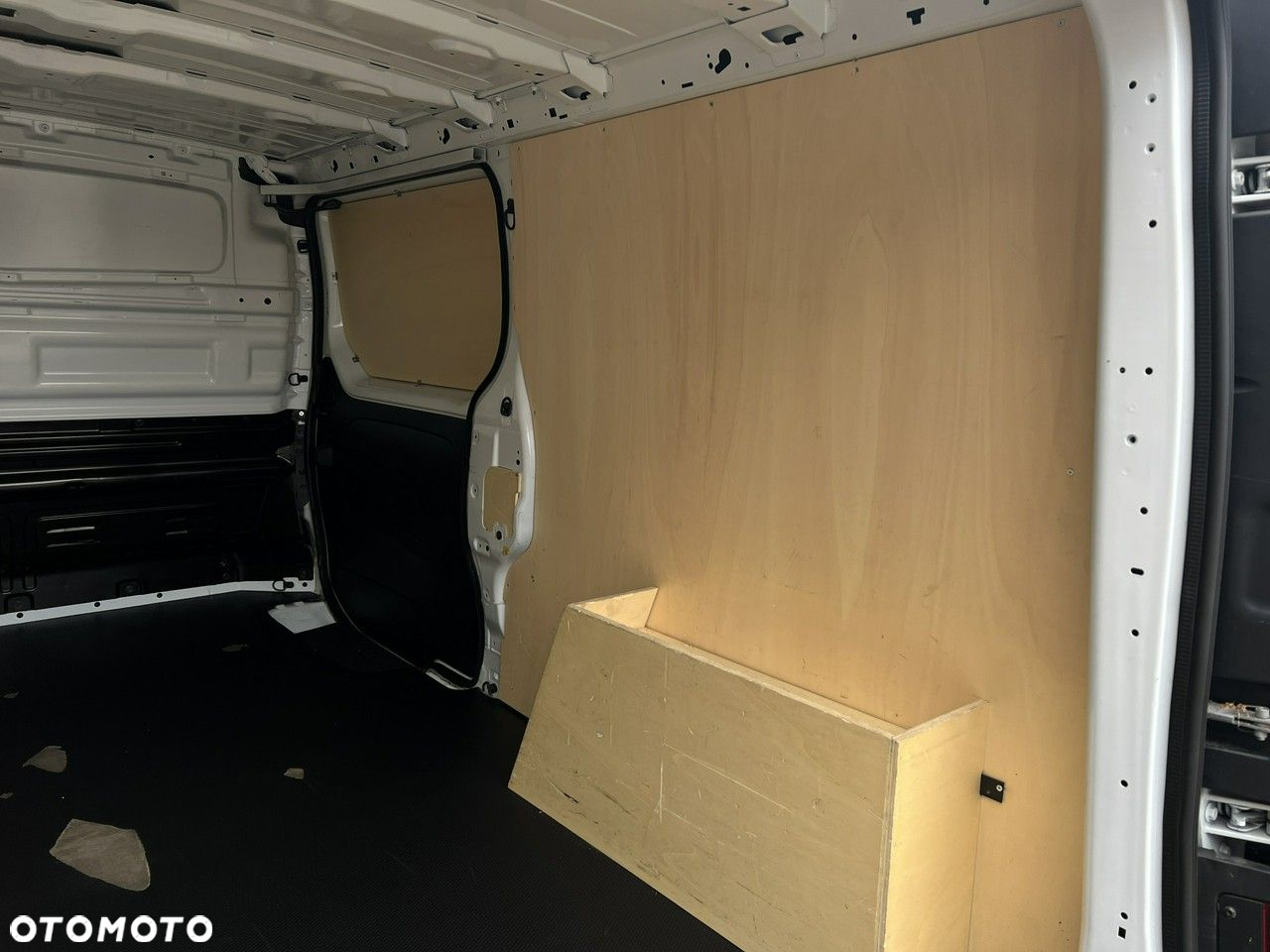 Renault Trafic - 18