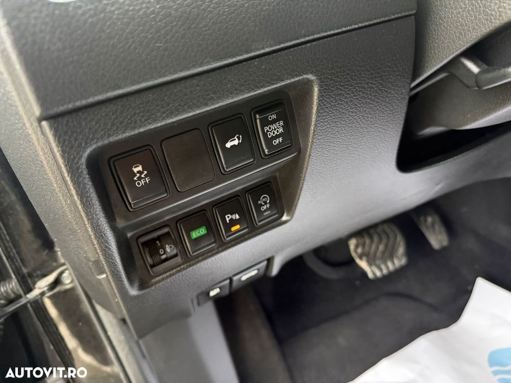 Nissan X-Trail 1.6 dCi Xtronic N-Connecta - 30