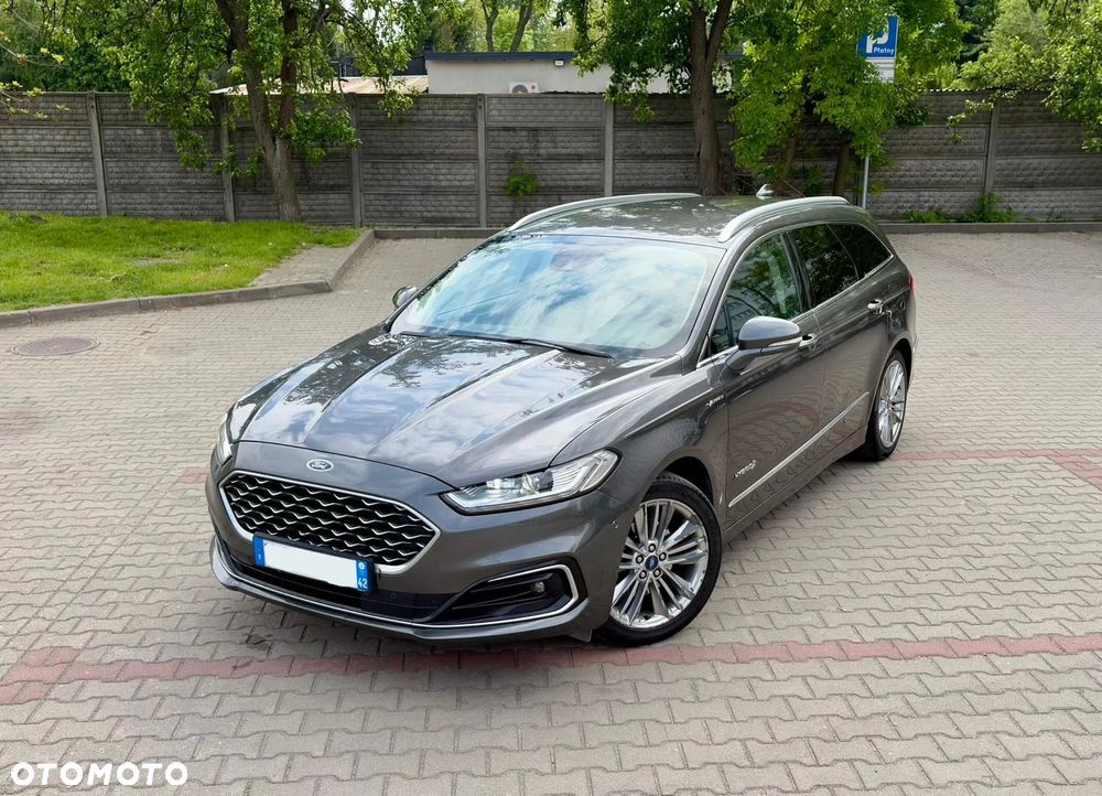Ford Mondeo SW 2.0 Hybrid Vignale - 2