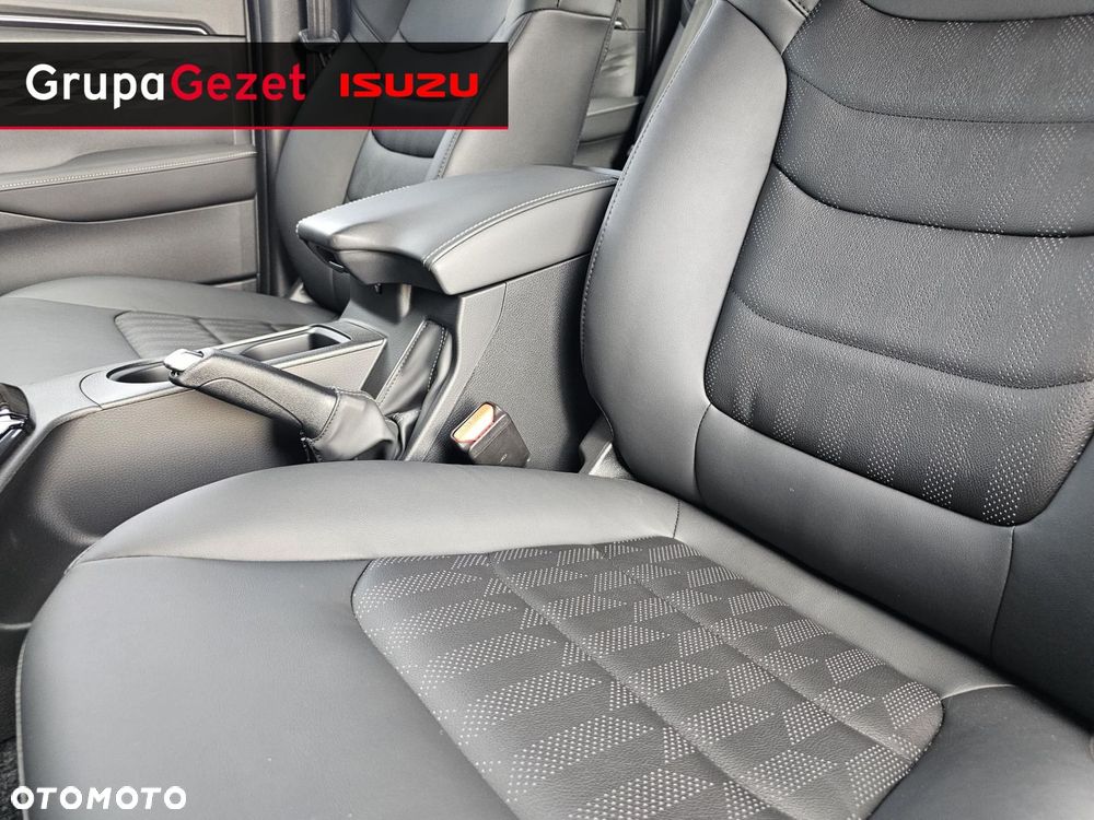 Isuzu D-Max - 12