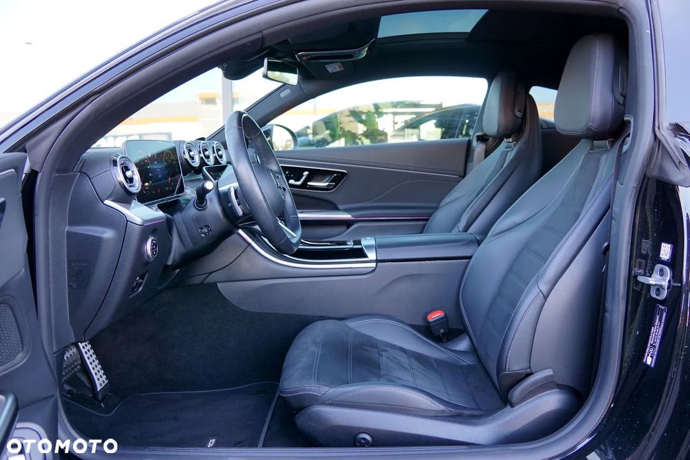 Mercedes-Benz CLE 180 9G-TRONIC Edition AMG Line - 17