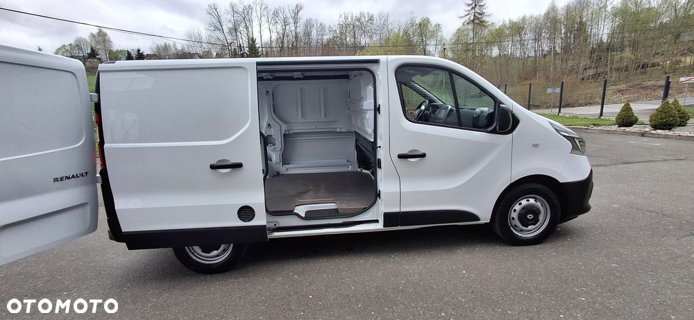 Renault TRAFIC VIVARO VITO T6  LIFT KLIMA  LED - 26