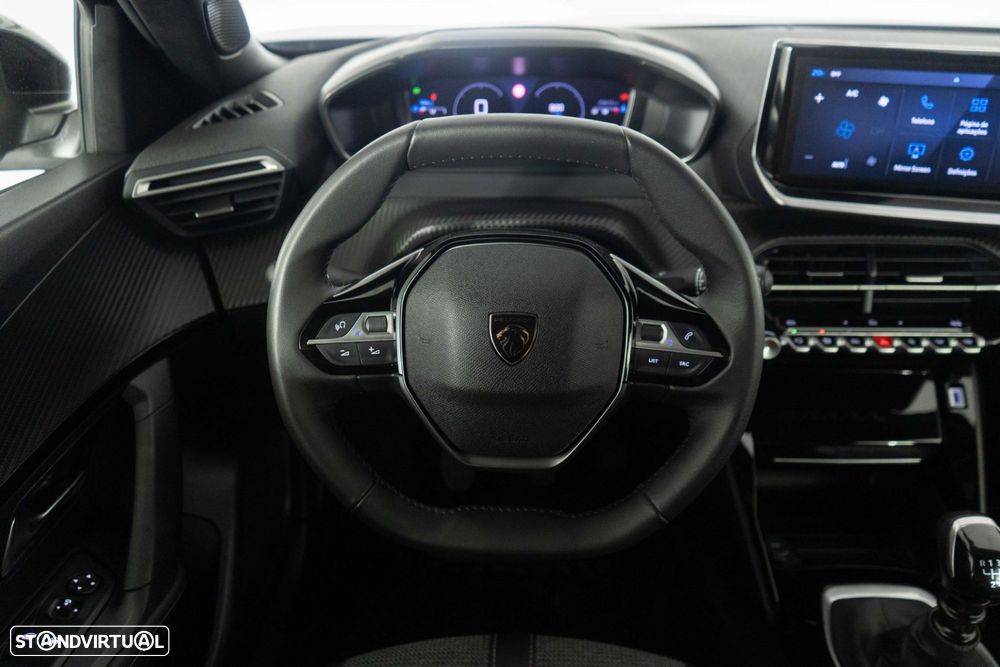 Peugeot 2008 1.2 Allure - 27