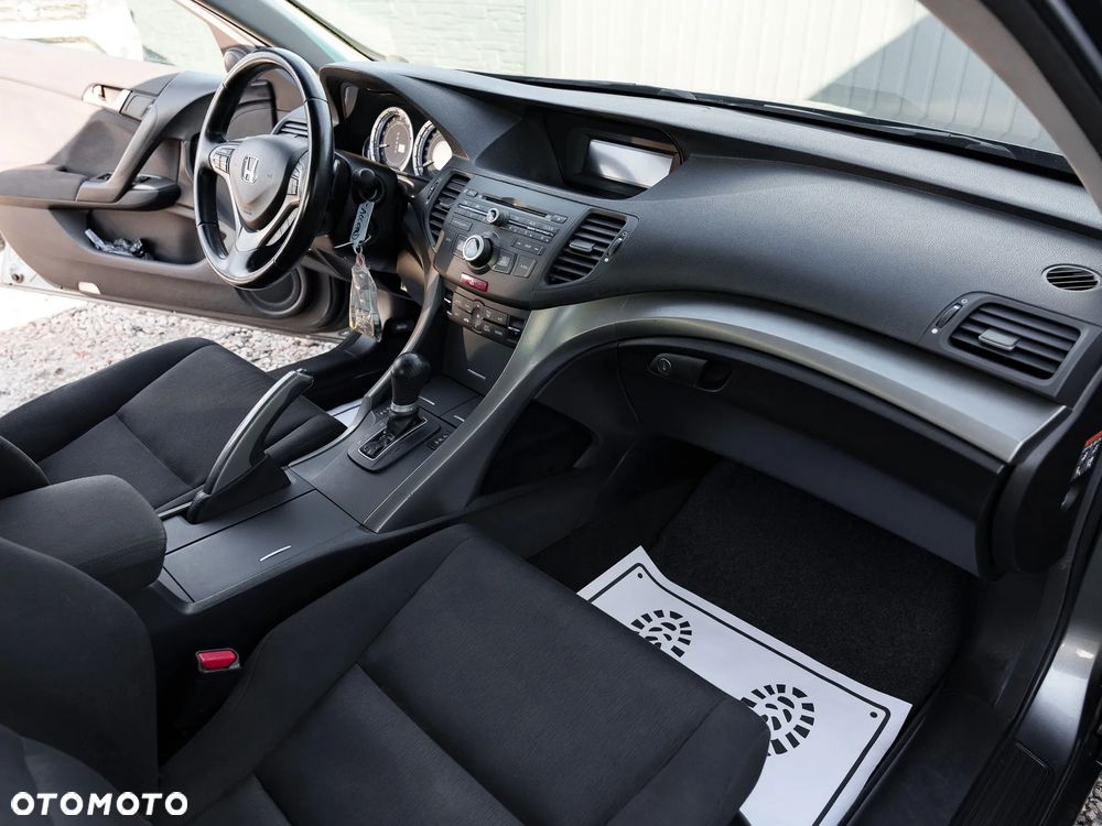 Honda Accord - 16