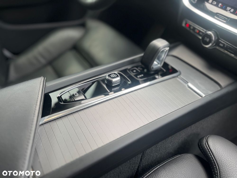 Volvo V60 D4 Momentum Pro - 10