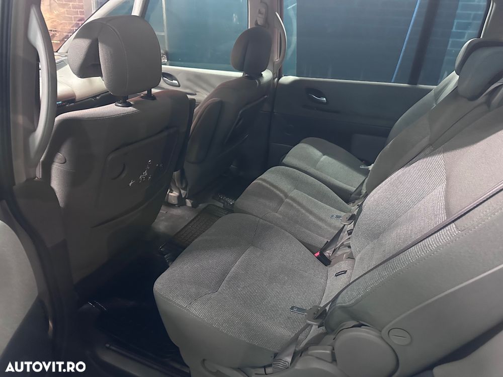 Renault Espace 1.9 dCi Expression L - 17