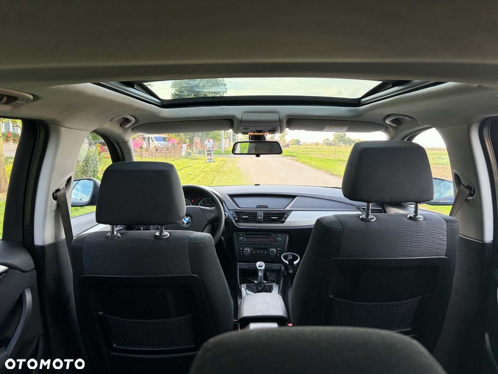 BMW X1 sDrive18i xLine - 4